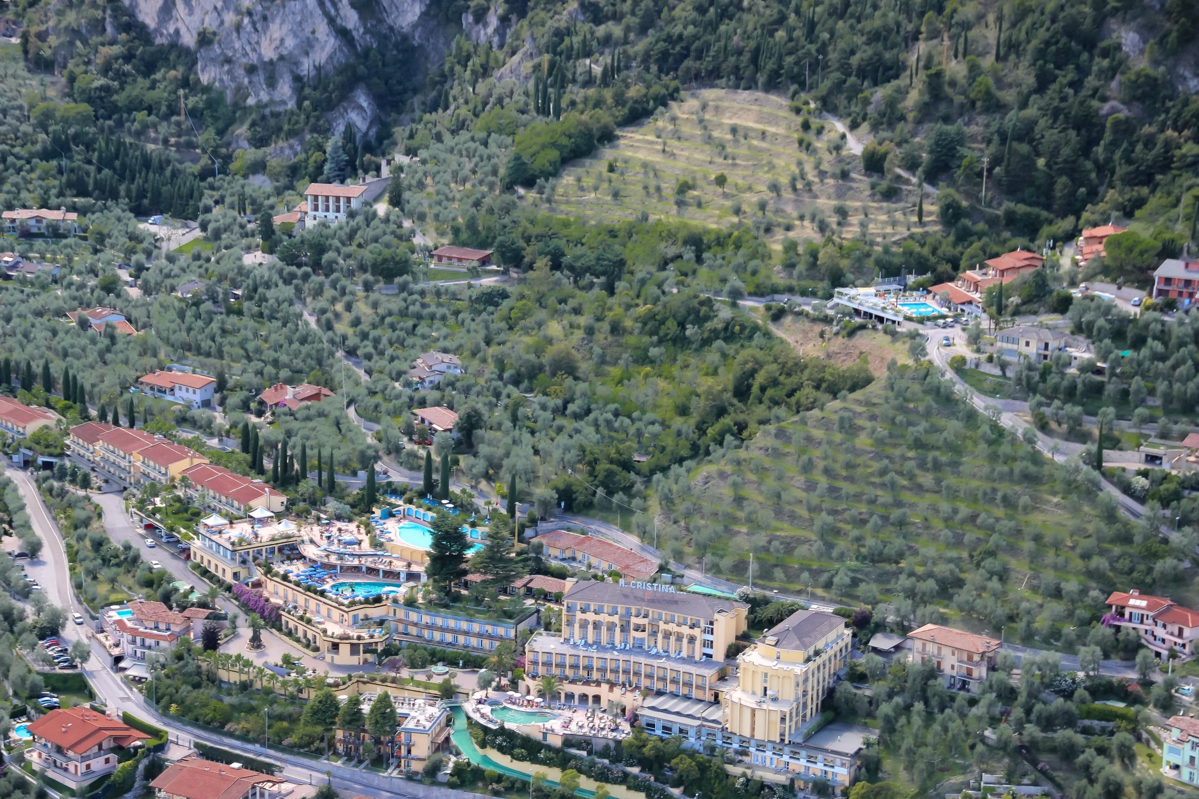 Hotel San Pietro Лимоне сул Гарда Екстериор снимка